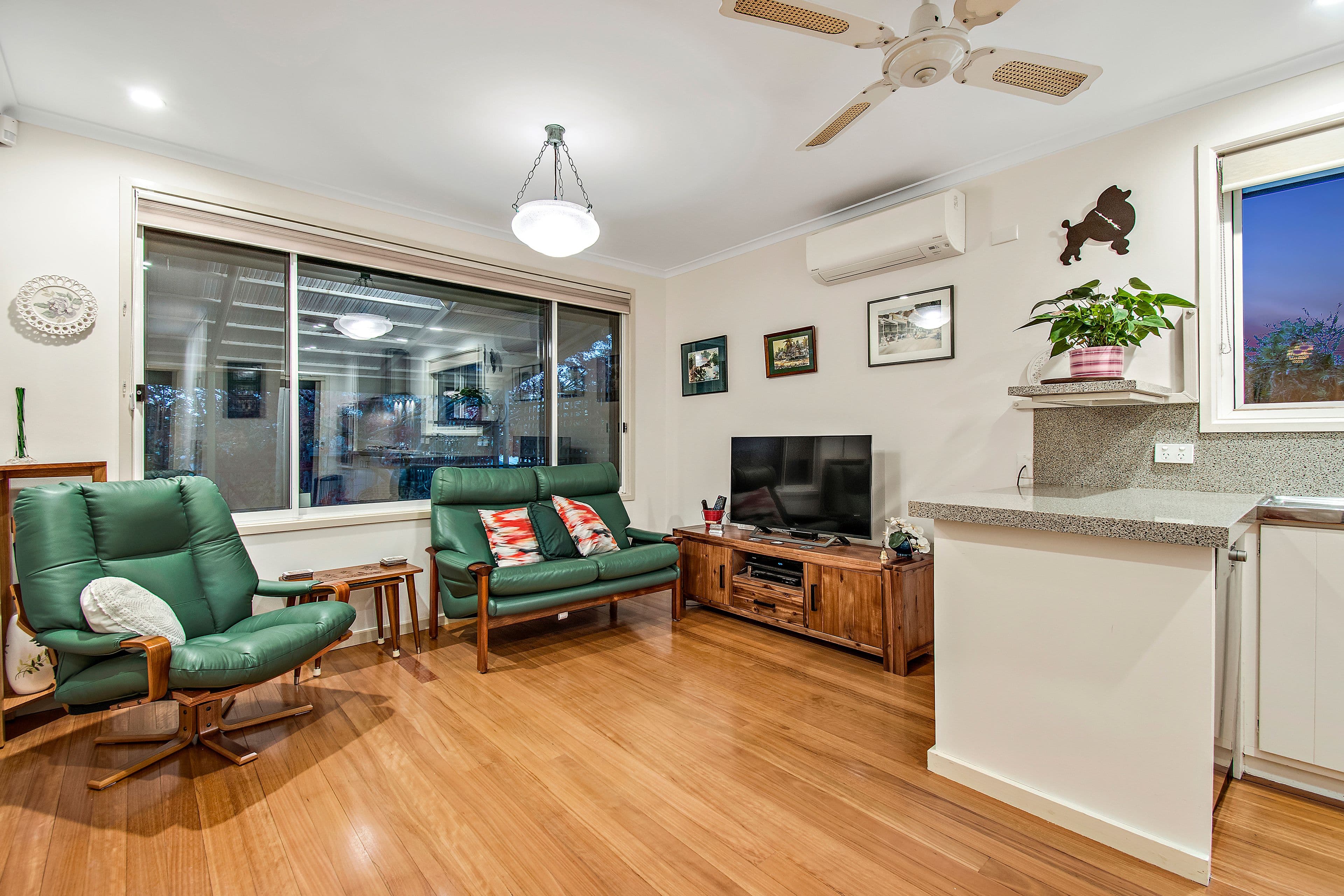 22 Shumack Street, Weetangera ACT 2614, Weetangera - Thumbnail 5