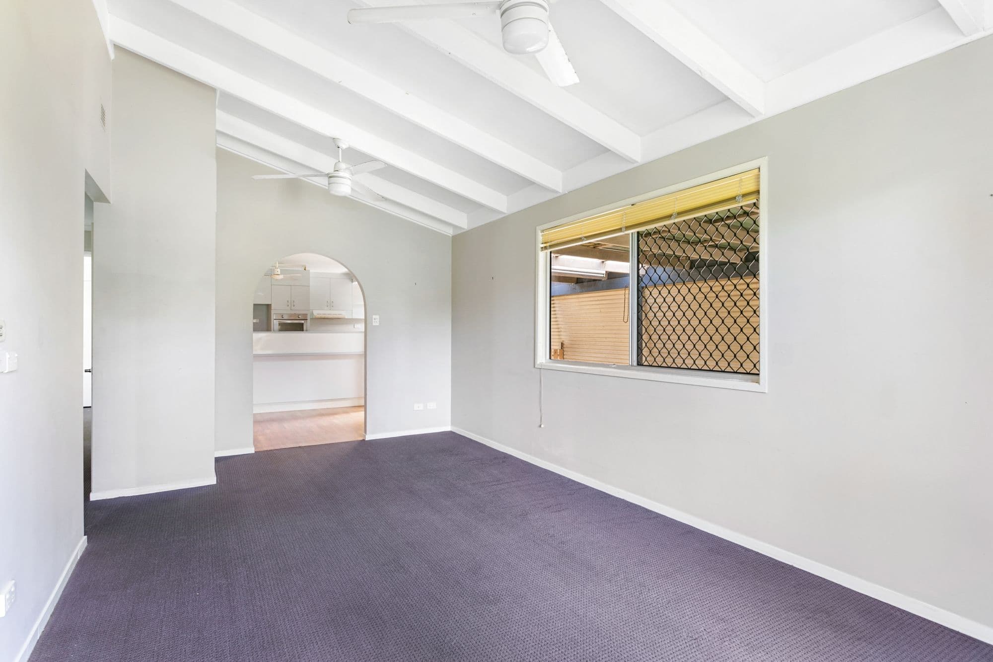 20 Leonie Street, Deception Bay QLD 4508, Deception Bay - Thumbnail 2