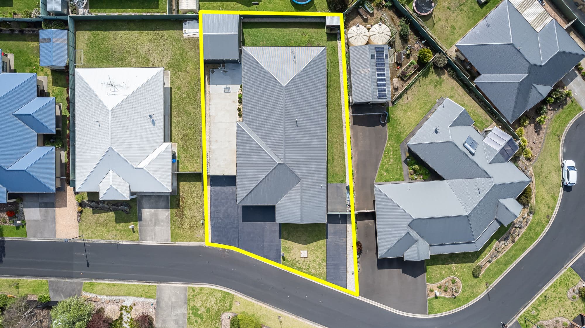 13 Macquarie Court, Mount Gambier SA 5290, Mount Gambier - Thumbnail 2