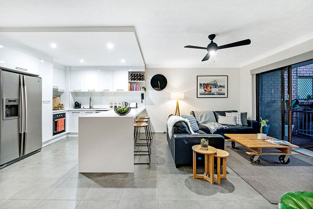 2 'San Remo' 22 Britannia Avenue, Broadbeach QLD 4218, Broadbeach - Image 1