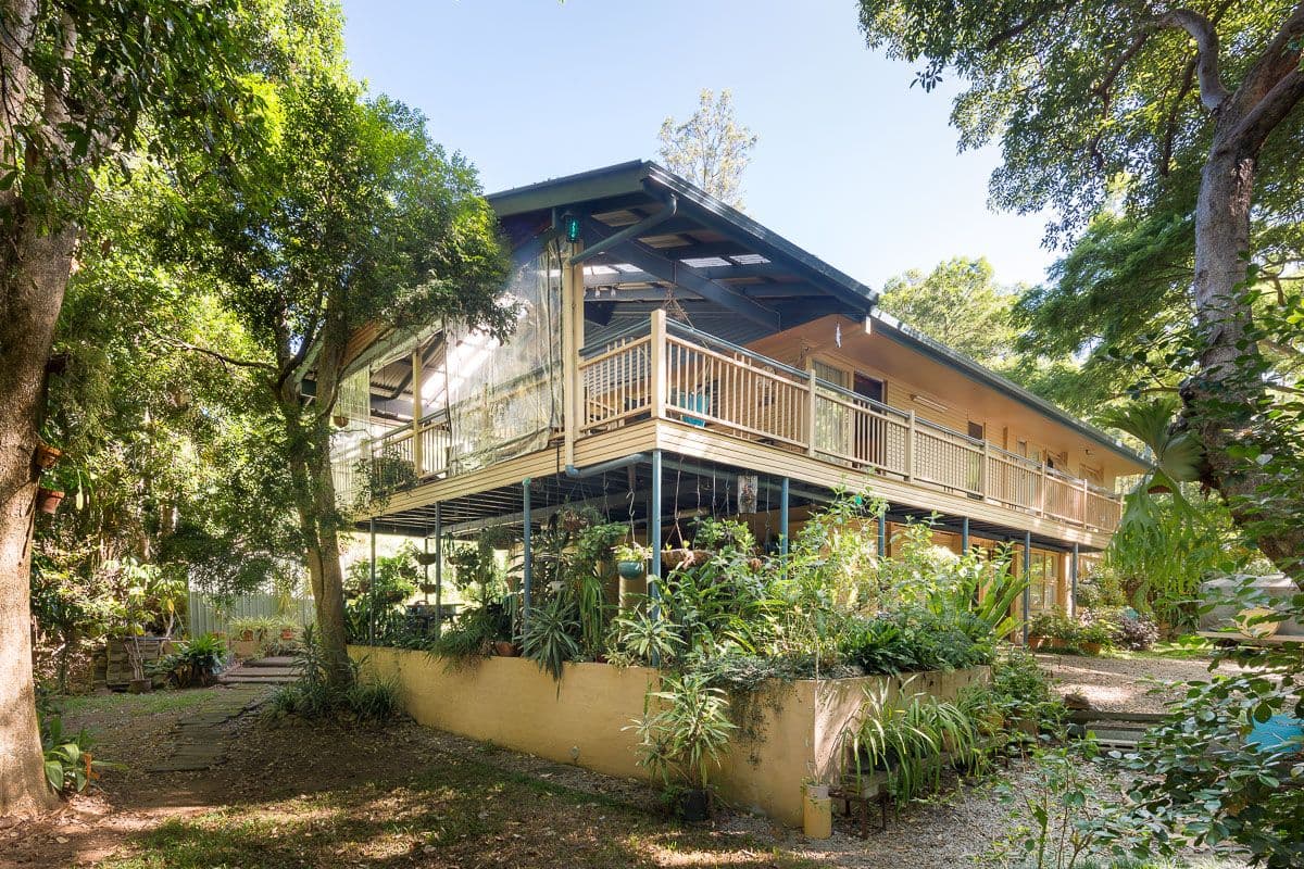 19 Tristania Road, Chapel Hill QLD 4069, Chapel Hill - Thumbnail 2