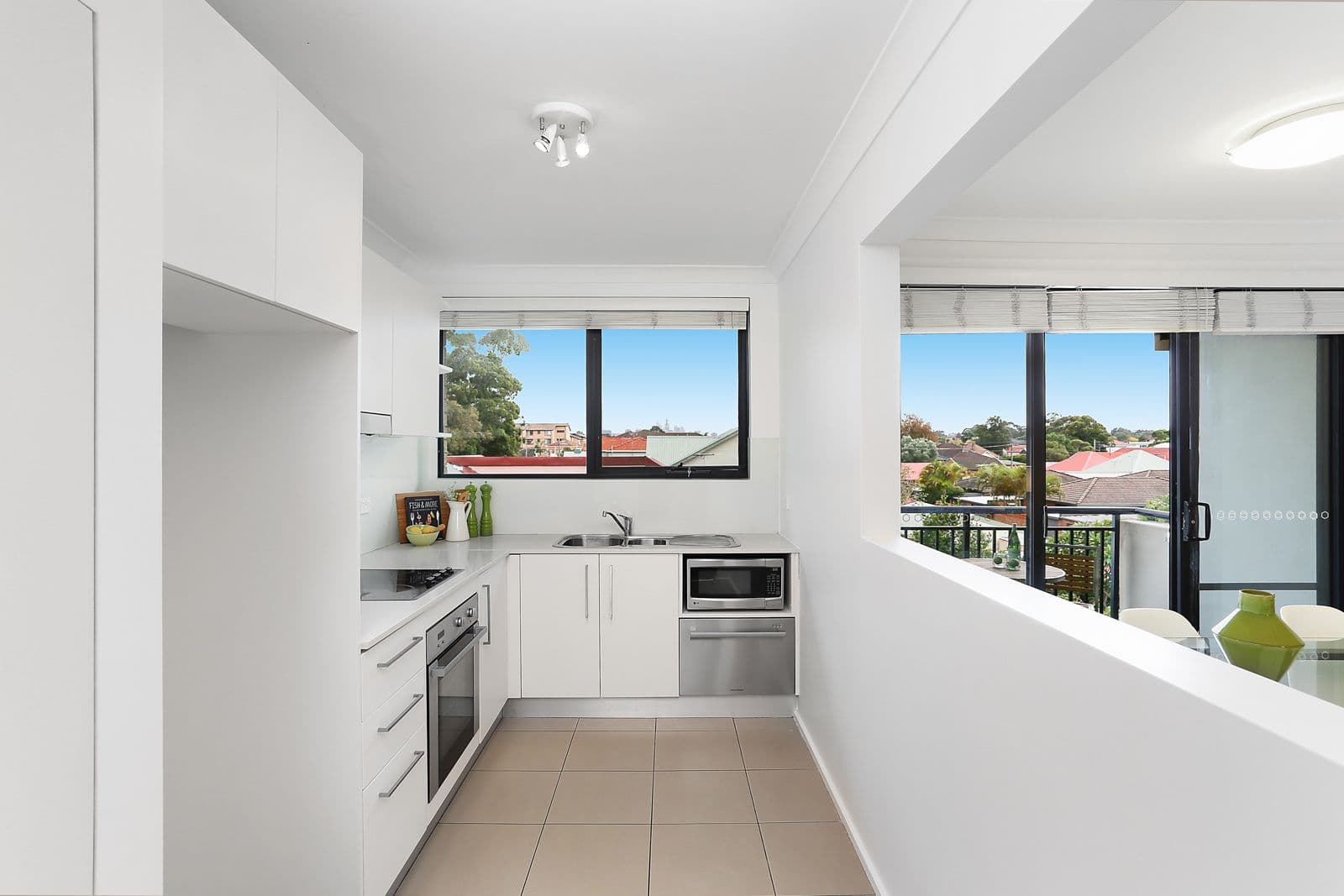 19 Johnson Street, Mascot NSW 2020, Mascot - Thumbnail 2