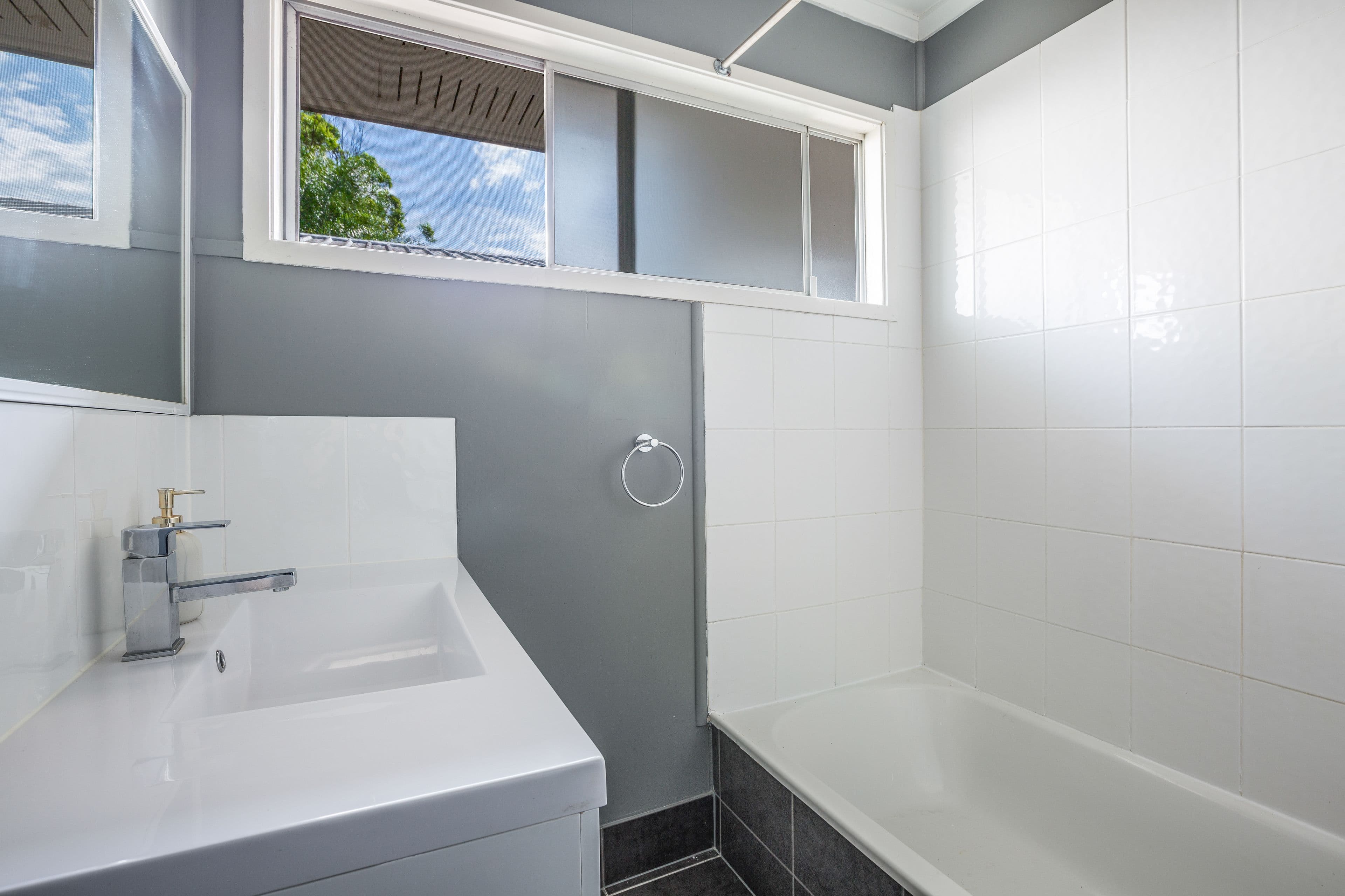 28 Mornington Crescent, One Mile QLD 4305, One Mile - Thumbnail 7