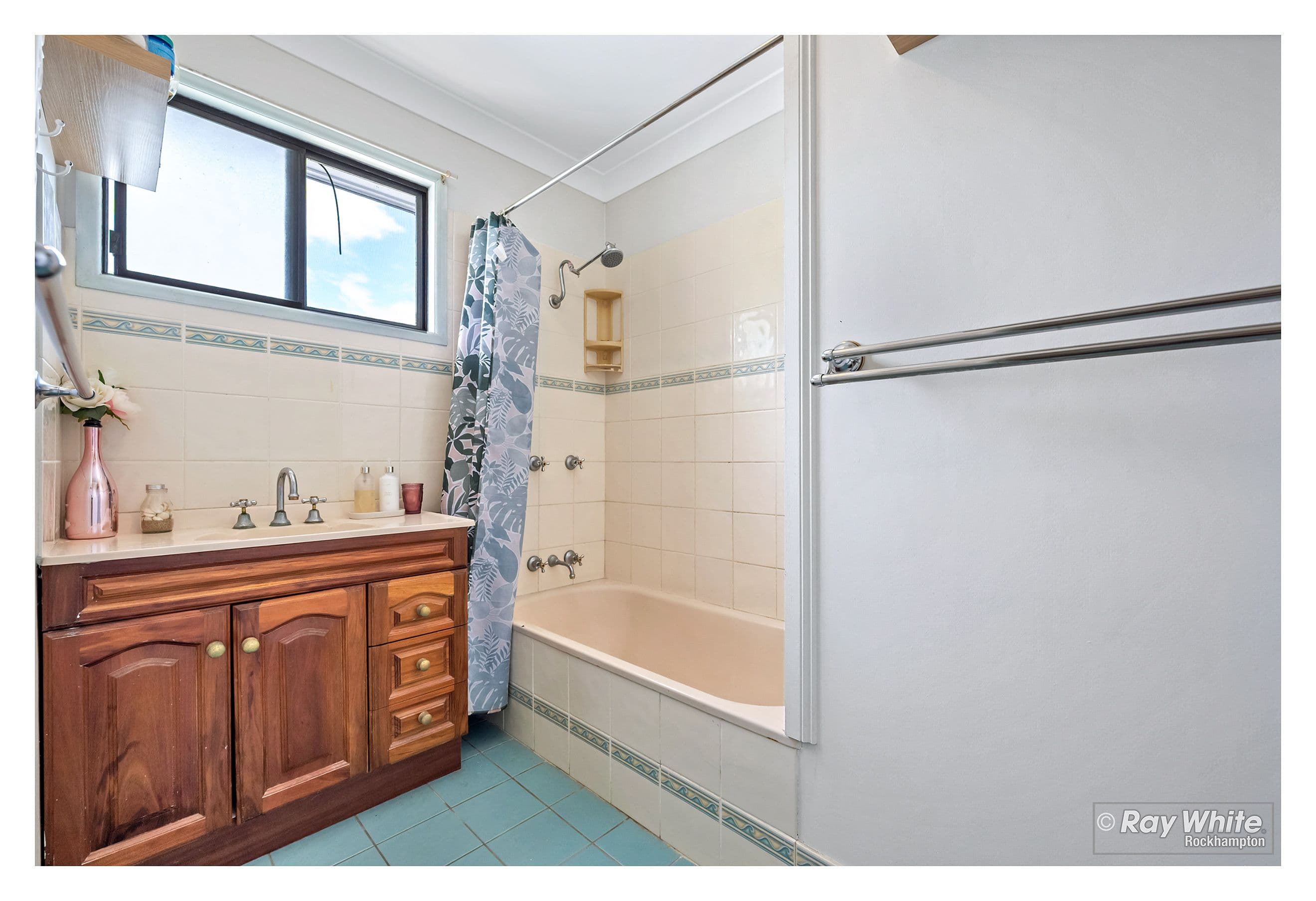 92 Buzacott Street, Park Avenue QLD 4701, Park Avenue - Thumbnail 5