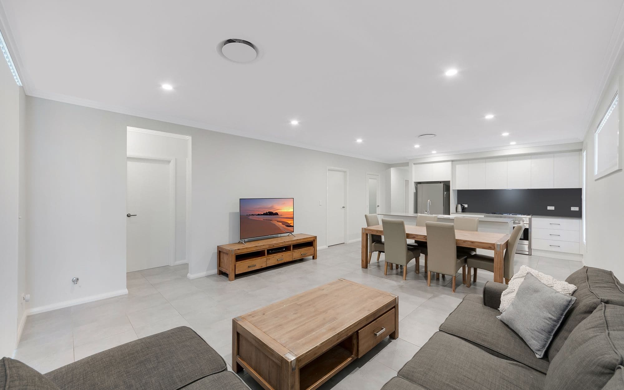 16 Mooney Street, Spring Farm NSW 2570, Spring Farm - Thumbnail 3