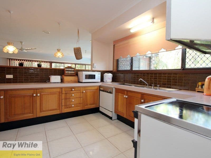 24 Dromos Street, EIGHT MILE PLAINS QLD 4113, Eight Mile Plains - Thumbnail 4