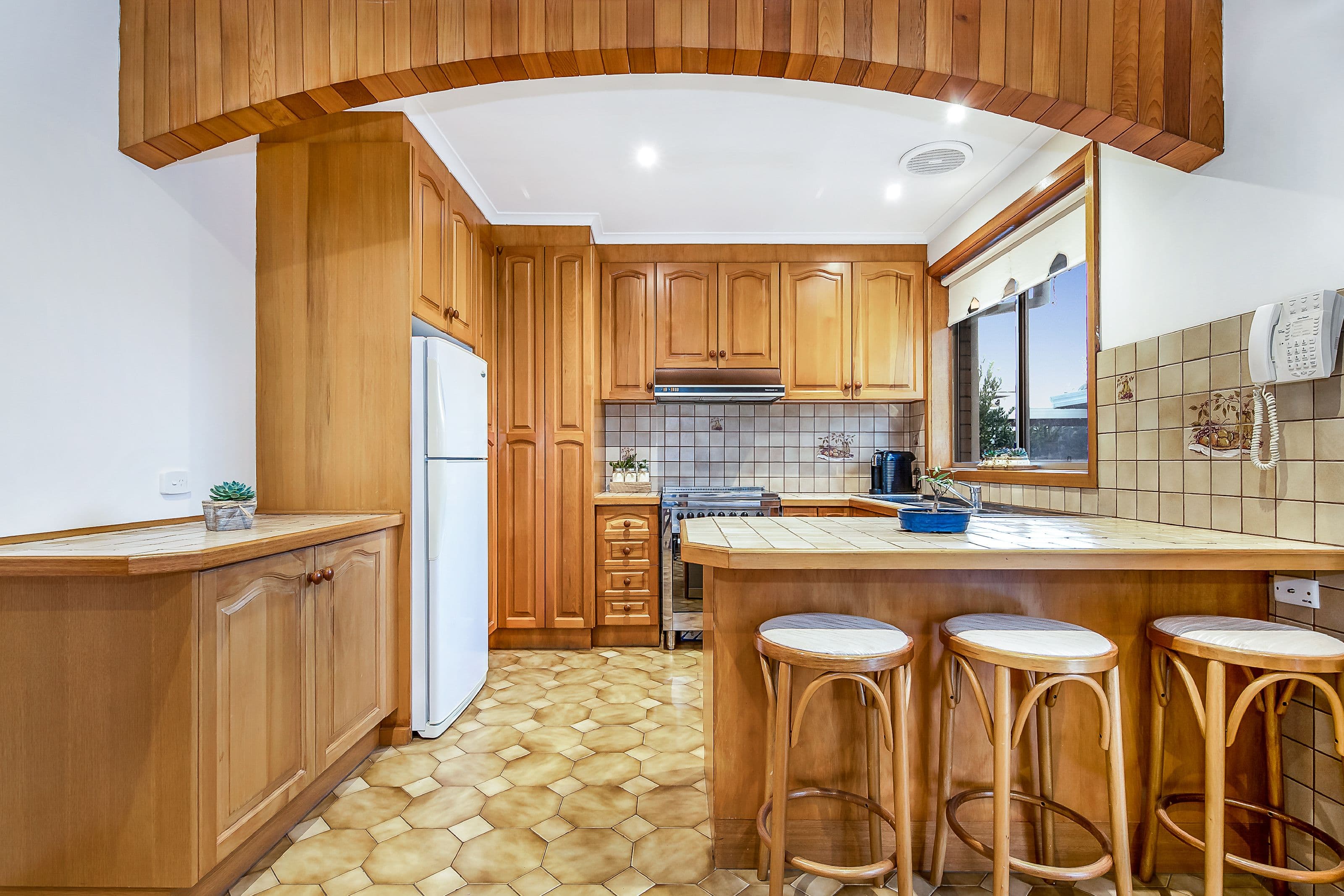14 Albany Drive, Mulgrave VIC 3170, Mulgrave - Thumbnail 2