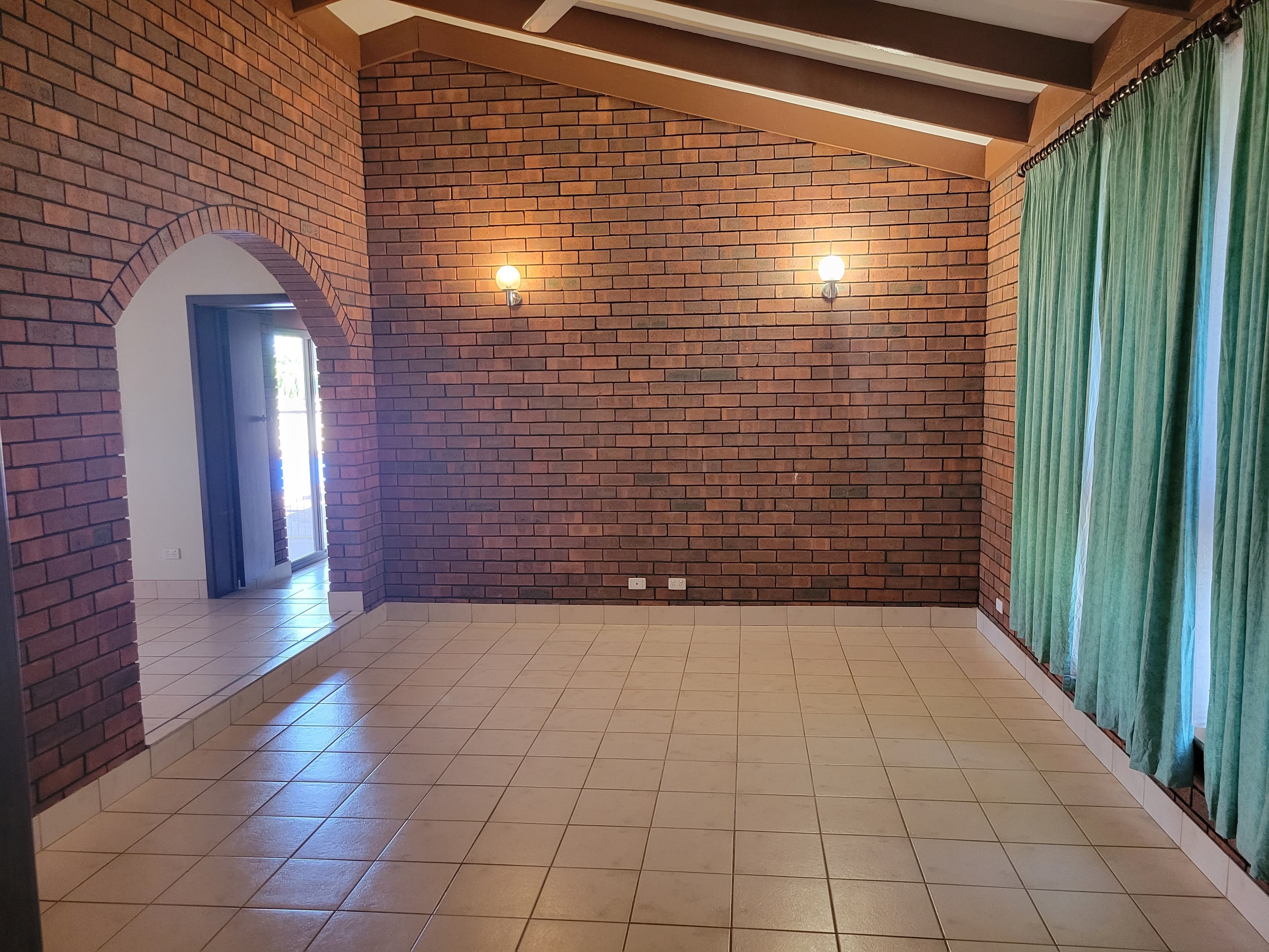2 Marr Place, Carnarvon WA 6701, Carnarvon - Thumbnail 2