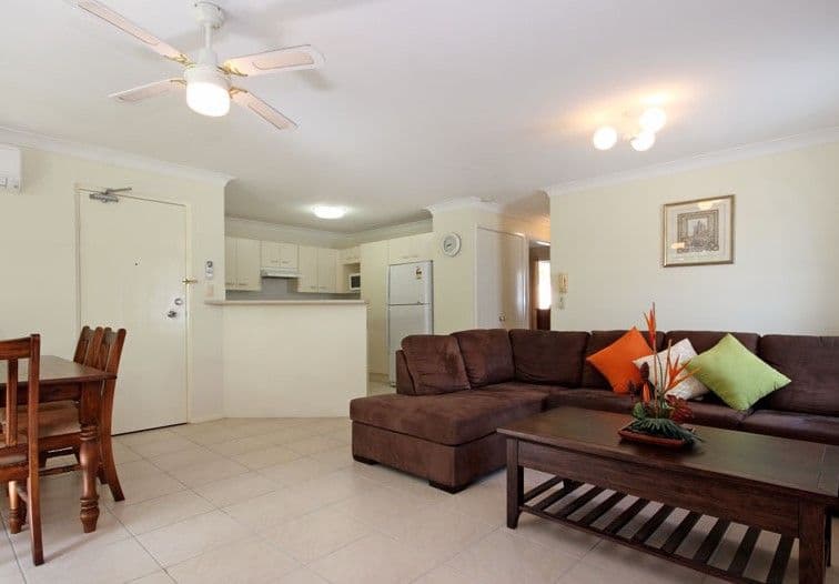 2 Halcomb Street, Zillmere QLD 4034, Zillmere - Thumbnail 2