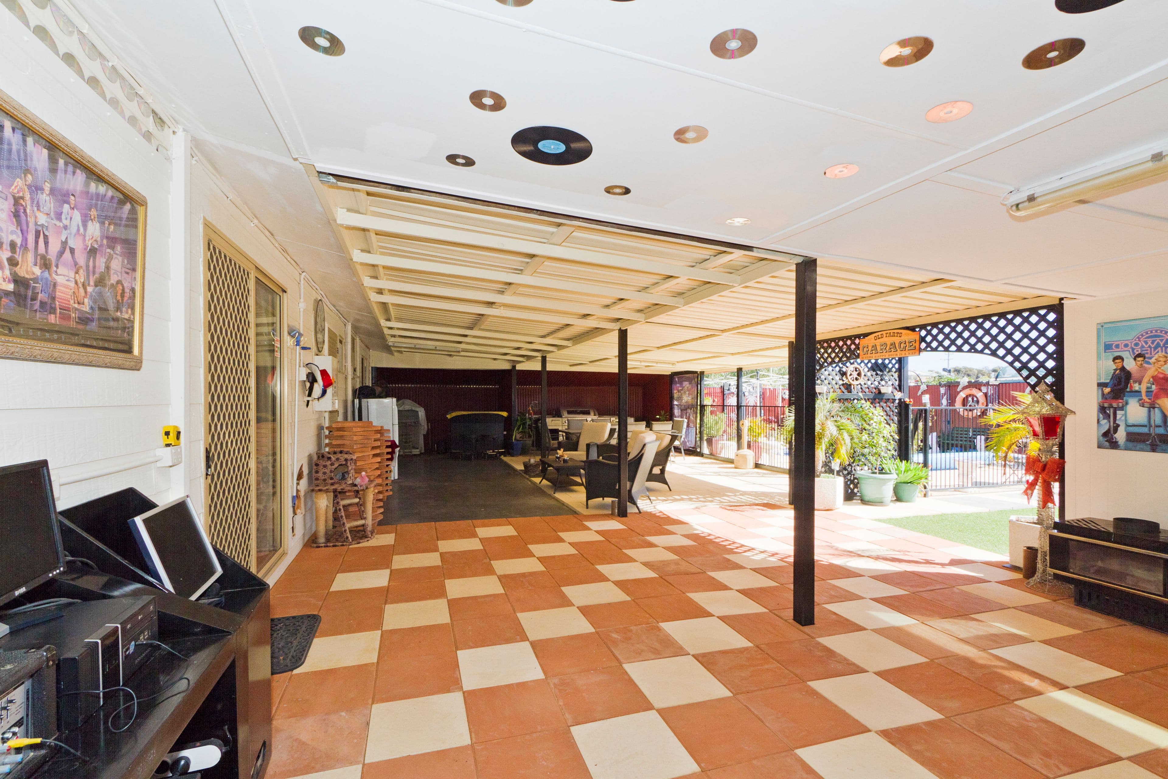 26 Sylvester Street, Coolgardie WA 6429, Coolgardie - Thumbnail 2