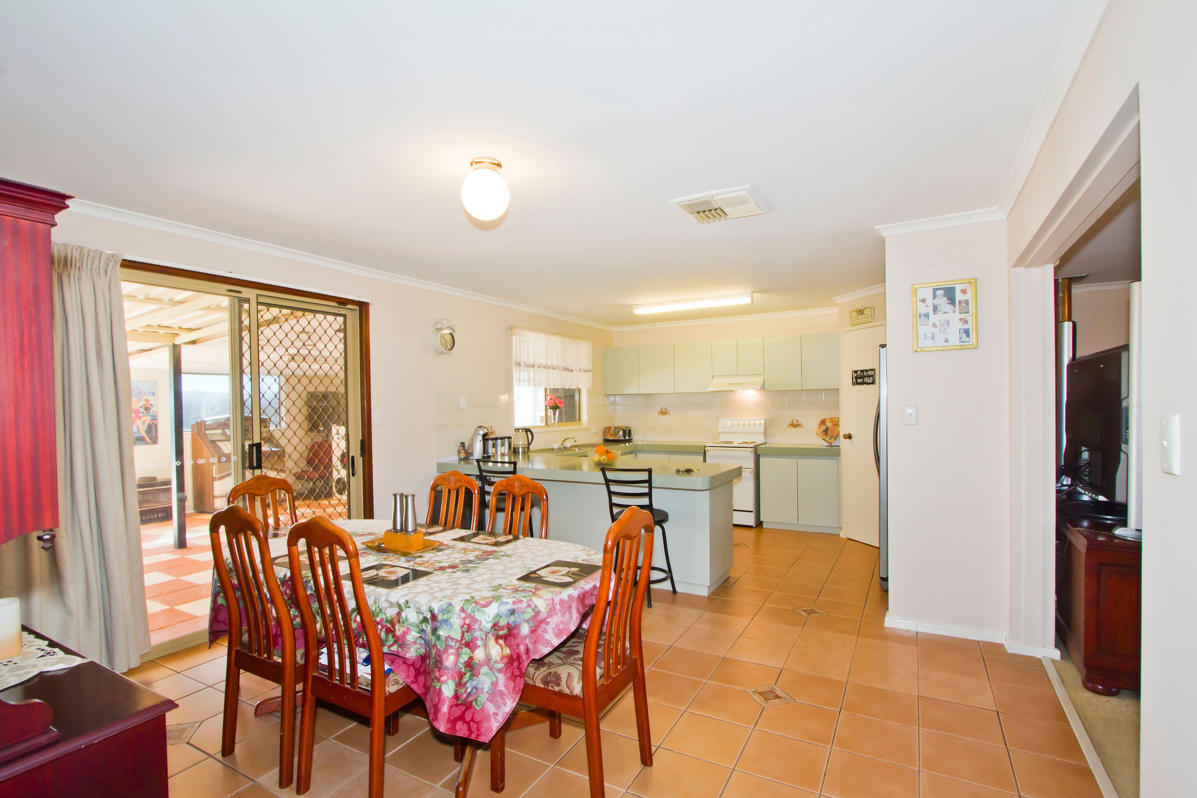 26 Sylvester Street, Coolgardie WA 6429, Coolgardie - Thumbnail 6