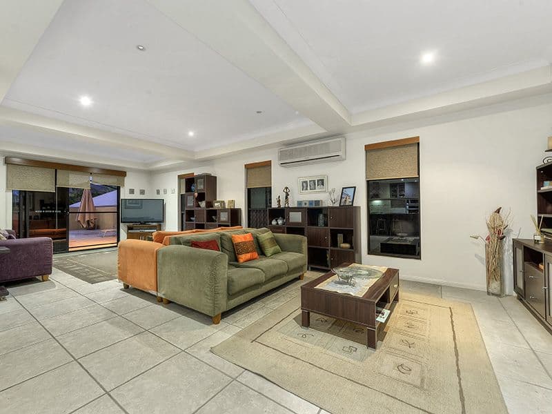 14 Sonienda Place, Bridgeman Downs QLD 4035, Bridgeman Downs - Thumbnail 5