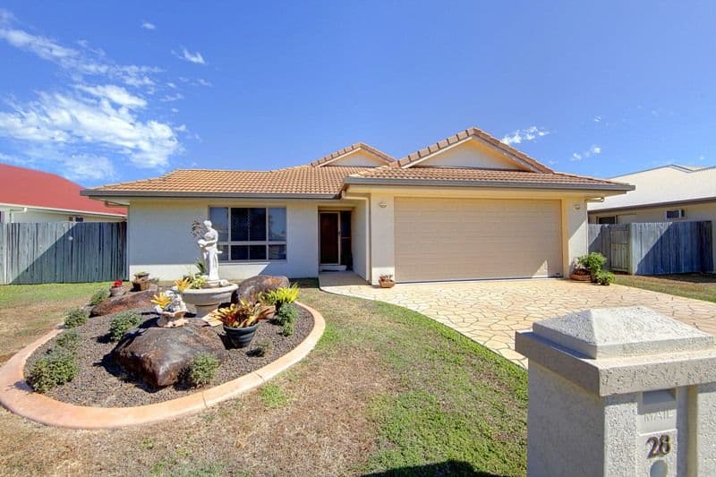 28 Summerlake Circuit, IDALIA QLD 4811, Idalia - Thumbnail 2