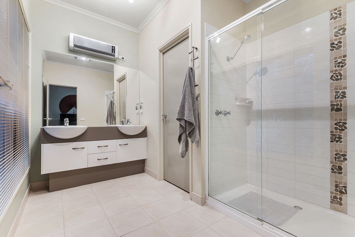 14 Scottsdale Court, Craigieburn VIC 3064, Craigieburn - Thumbnail 7