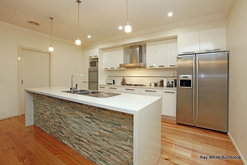 17 Keane Crescent, LALOR VIC 3075, Lalor - Thumbnail 3