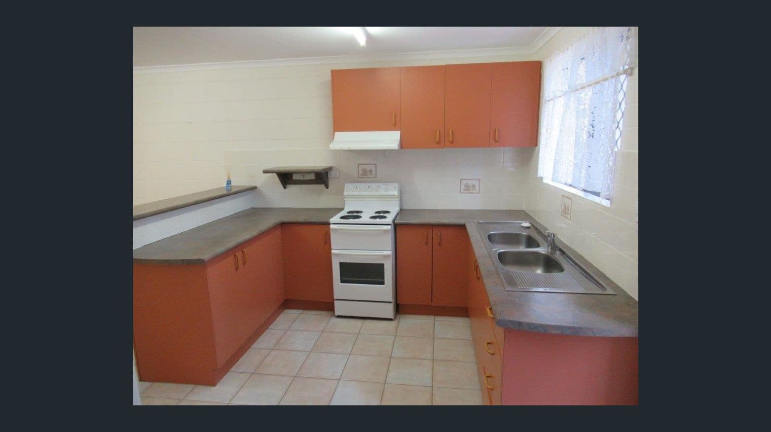 4 Wyndham Avenue, Boyne Island QLD 4680, Boyne Island - Thumbnail 4
