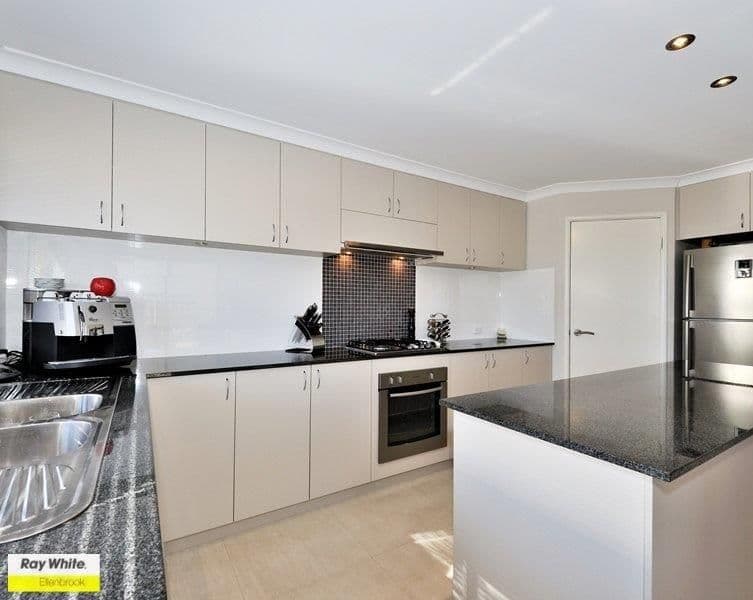 5 Tregaron Link, ELLENBROOK WA 6069, Ellenbrook - Thumbnail 3