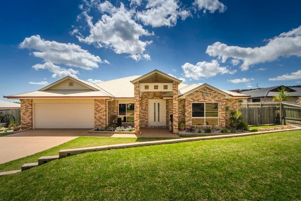 30 Tennyson Court, WESTBROOK QLD 4350, Westbrook - Image 1