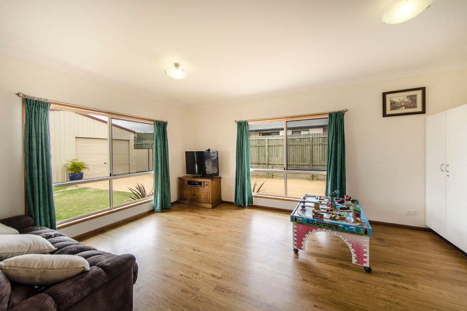 30 Tennyson Court, WESTBROOK QLD 4350, Westbrook - Thumbnail 4