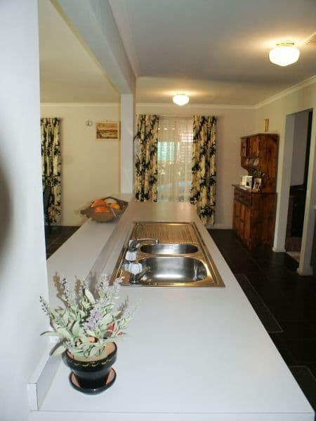 76 Tumbella Drive, MURRAY BRIDGE SA 5253, Murray Bridge - Thumbnail 2