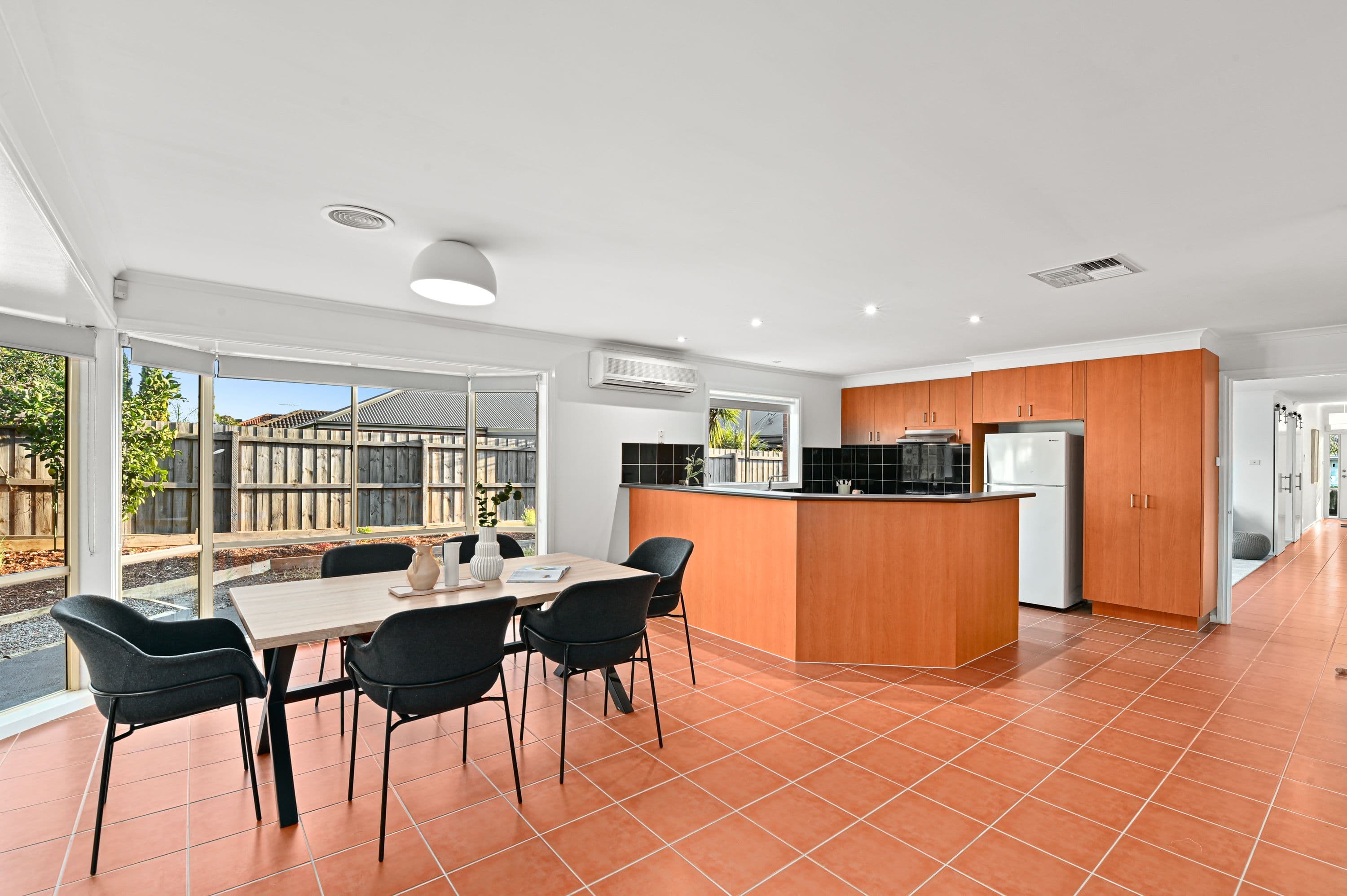 12 Rainer Road, South Morang VIC 3752, South Morang - Thumbnail 3