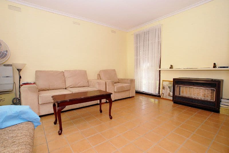 3 Briggs Crescent, NOBLE PARK VIC 3174, Noble Park - Thumbnail 3