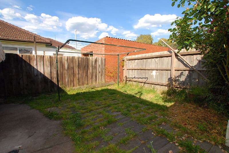 3 Briggs Crescent, NOBLE PARK VIC 3174, Noble Park - Thumbnail 5