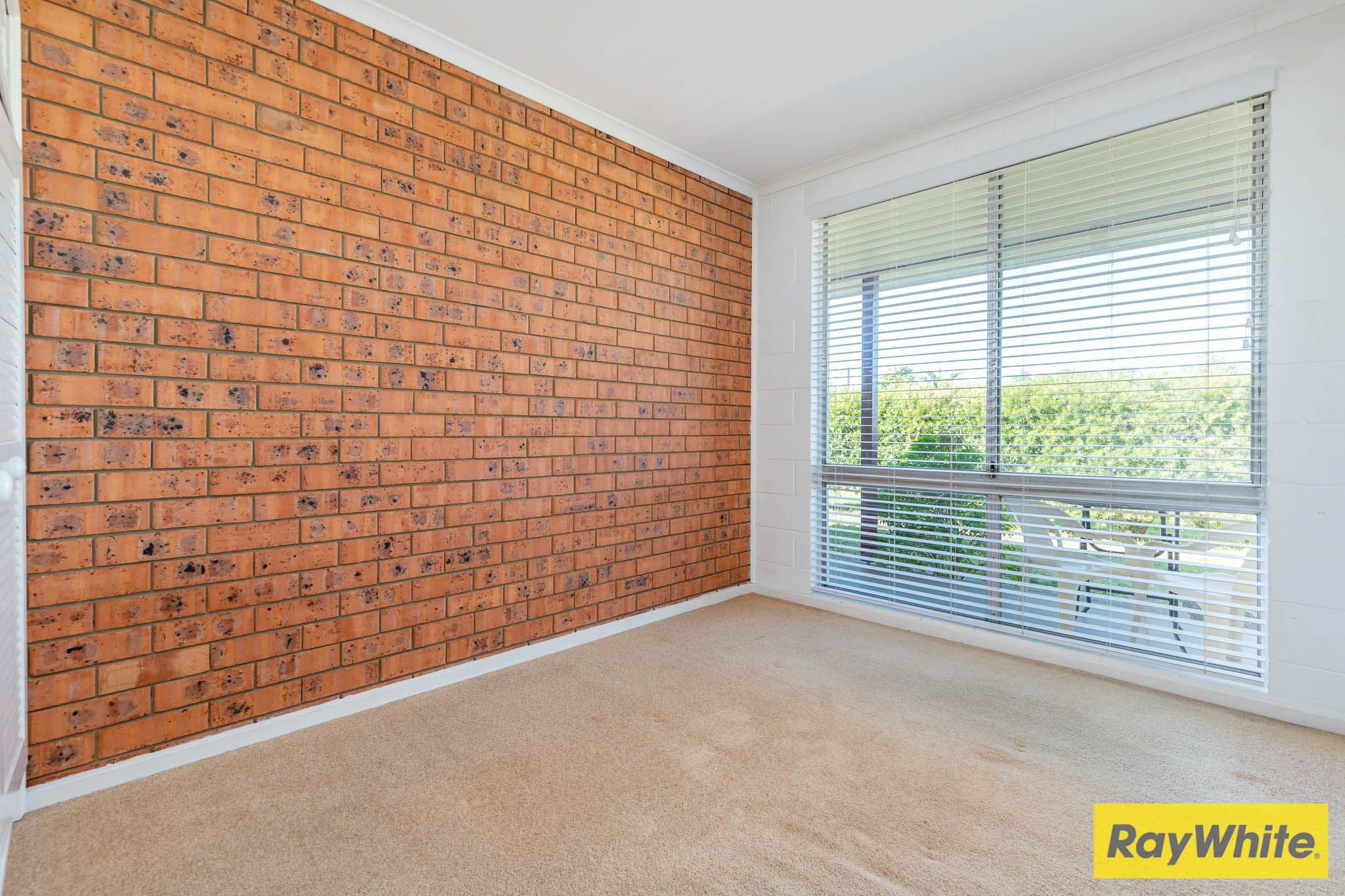 4 Yarralumla Crescent, Tomakin NSW 2537, Tomakin - Thumbnail 5