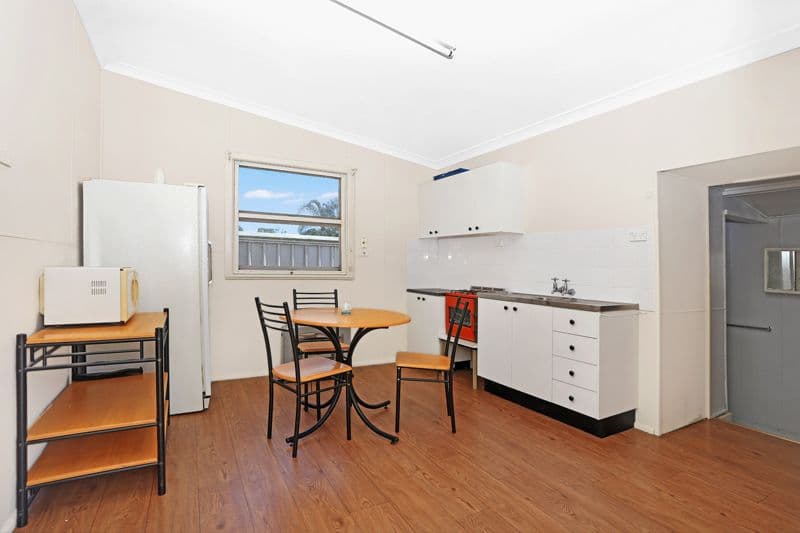 16 Charles Street, BLACKTOWN NSW 2148, Blacktown - Thumbnail 8