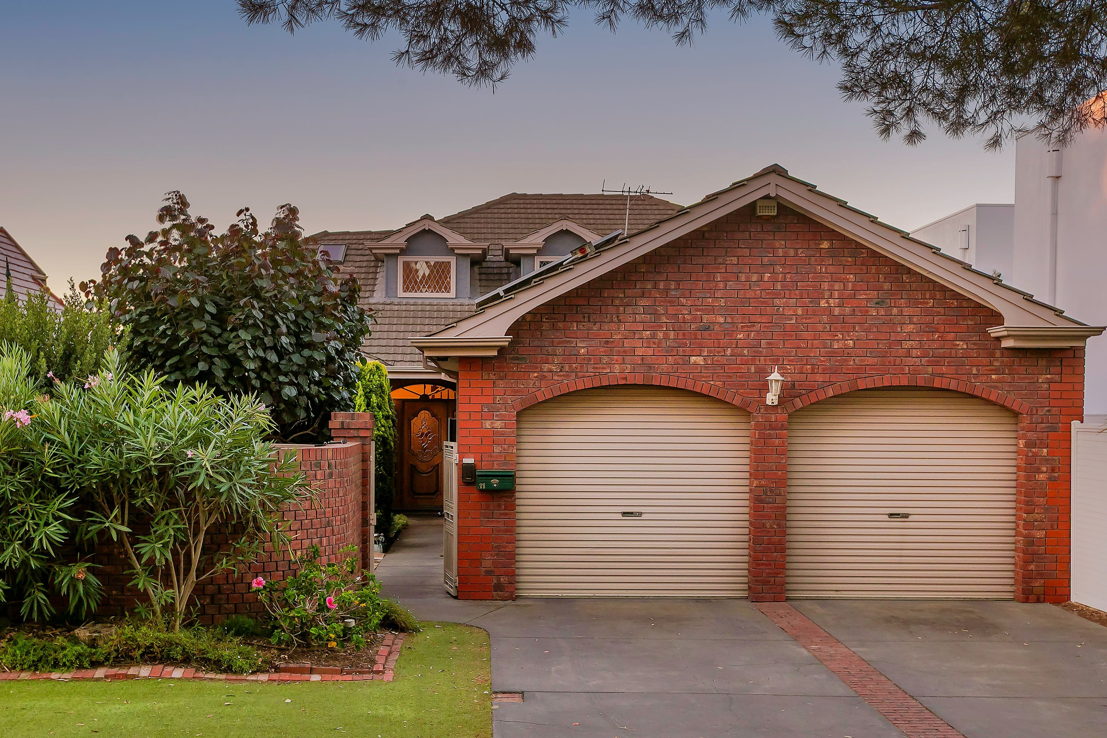 11 Siesta Court, West Lakes SA 5021, West Lakes - Thumbnail 2