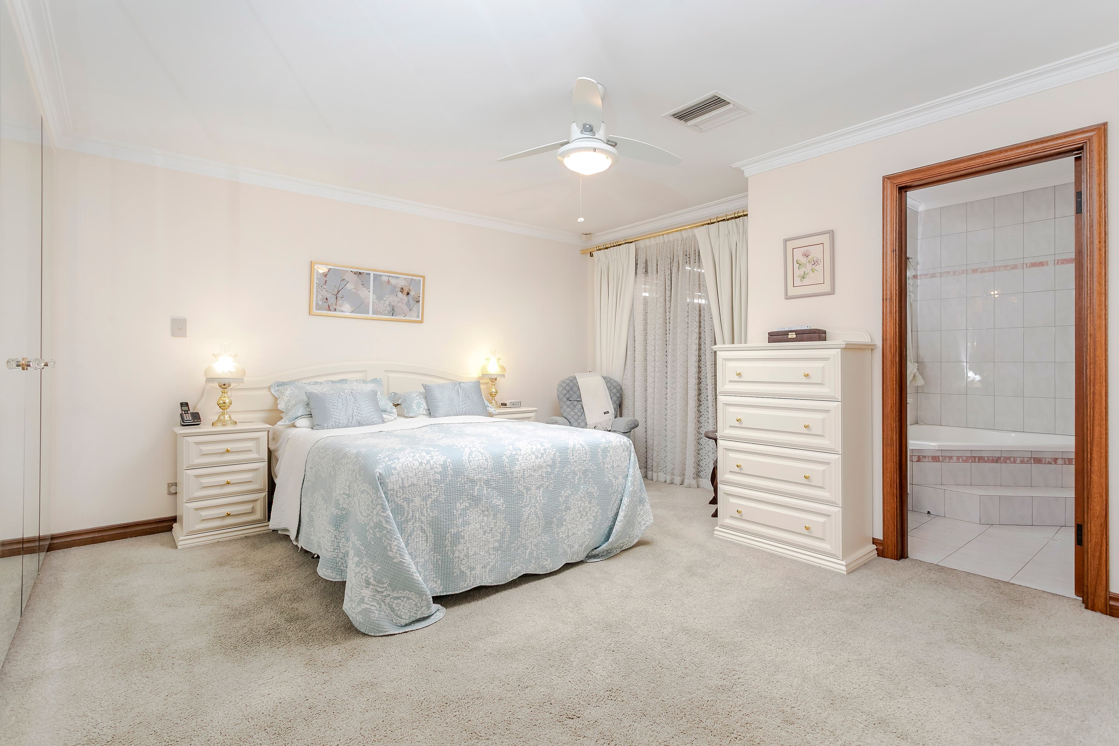 11 Siesta Court, West Lakes SA 5021, West Lakes - Thumbnail 5