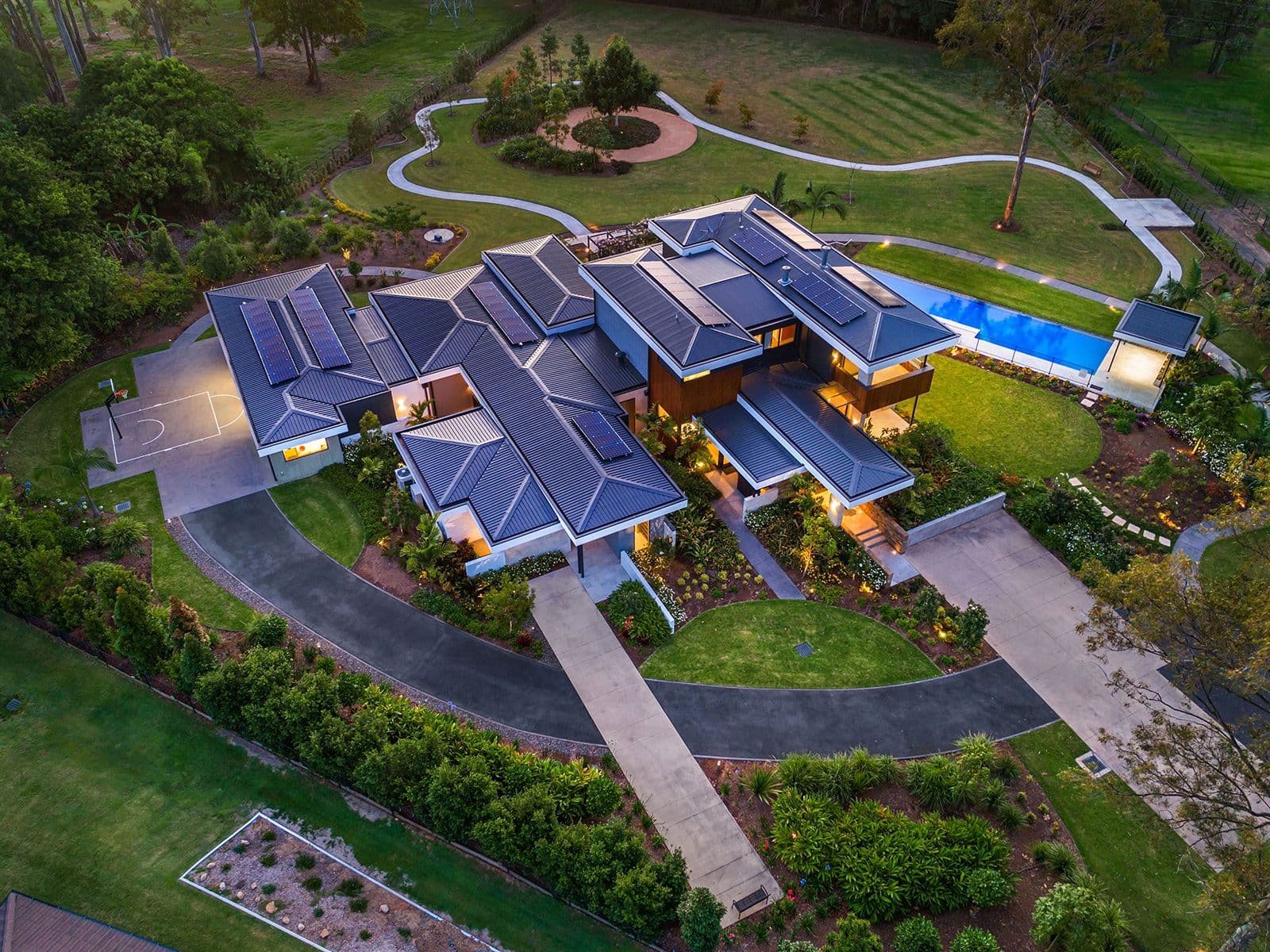 170 Camelot Place, Bridgeman Downs QLD 4035, Bridgeman Downs - Image 1