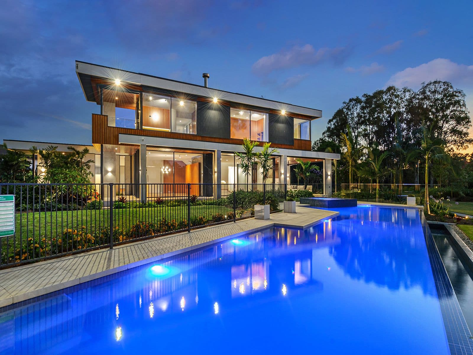 170 Camelot Place, Bridgeman Downs QLD 4035, Bridgeman Downs - Thumbnail 4