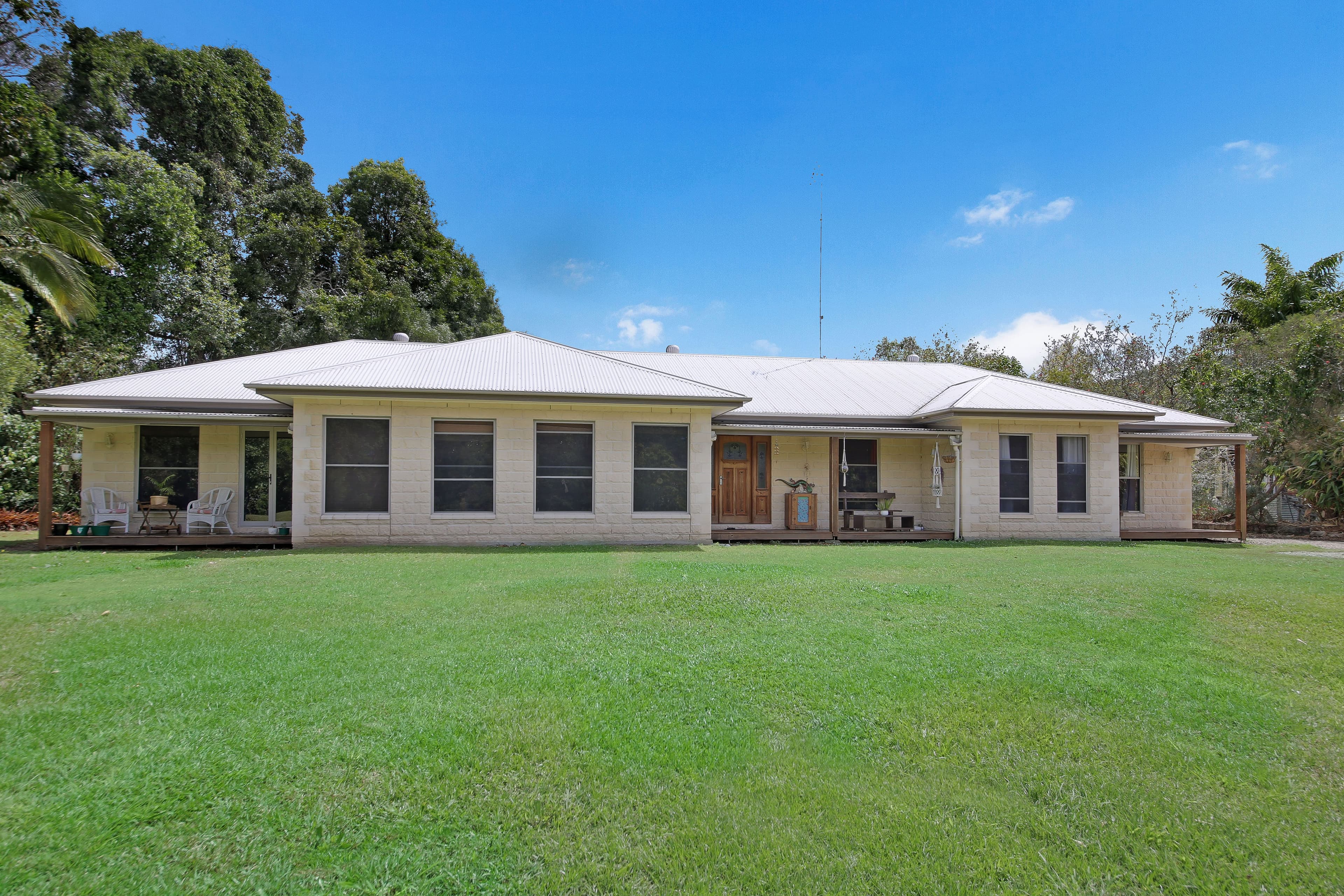 41 Rainforest Place, Diamond Valley QLD 4553, Diamond Valley - Thumbnail 2
