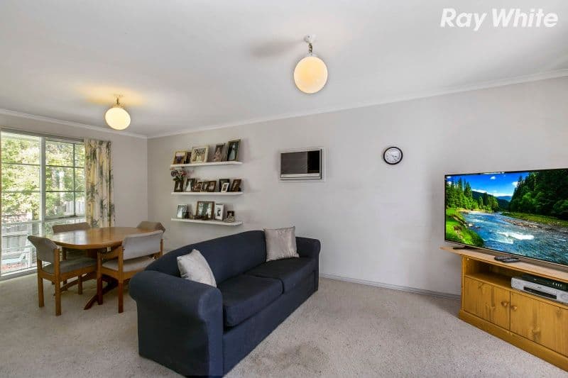 9 Irving Road, Pakenham VIC 3810, Pakenham - Thumbnail 5
