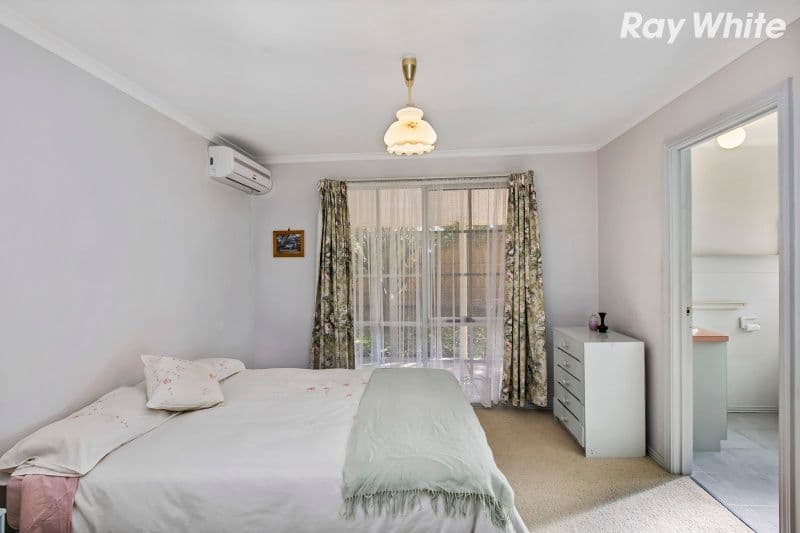 9 Irving Road, Pakenham VIC 3810, Pakenham - Thumbnail 6