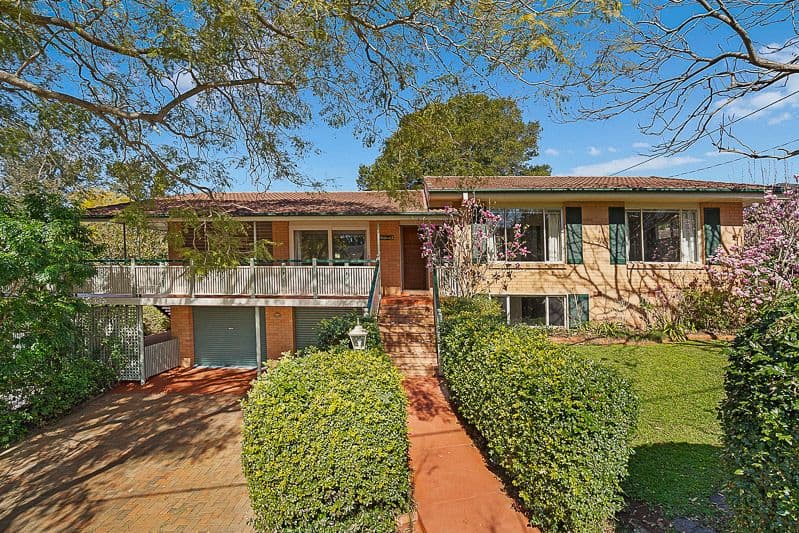 16 Ferguson Street, Mount Lofty QLD 4350, Mount Lofty - Image 1