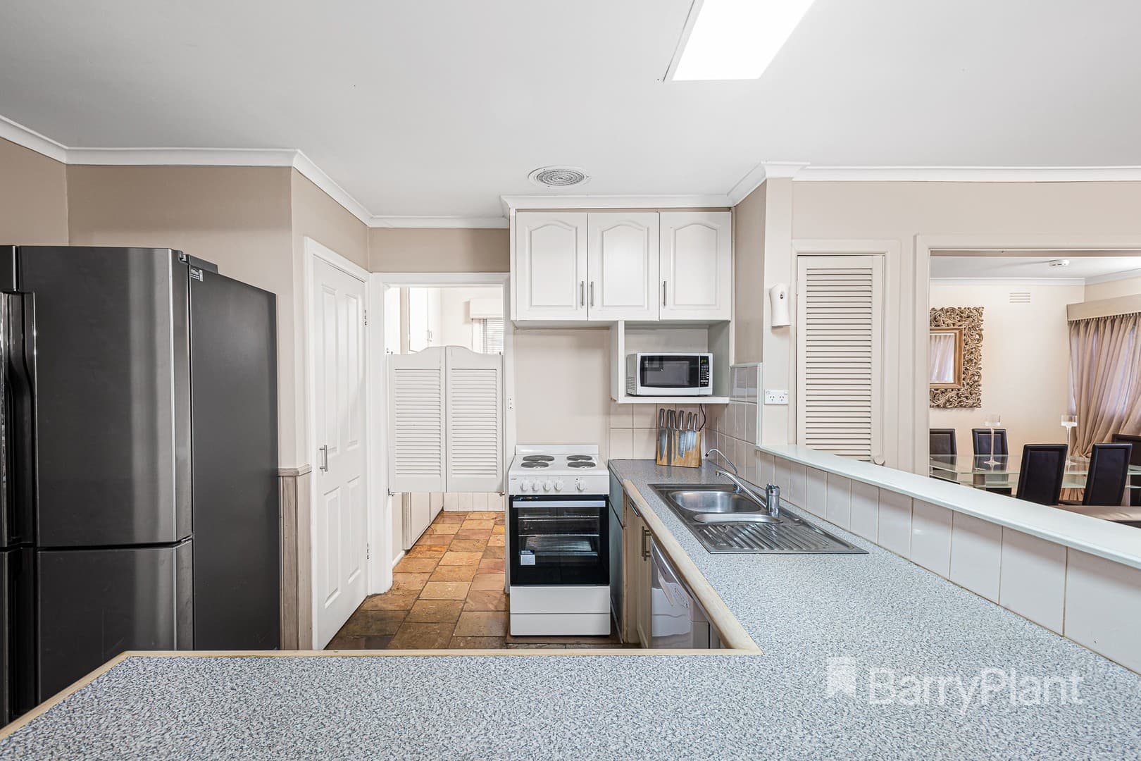 25 Wetherby Road, Doncaster, VIC 3108, Doncaster - Thumbnail 3