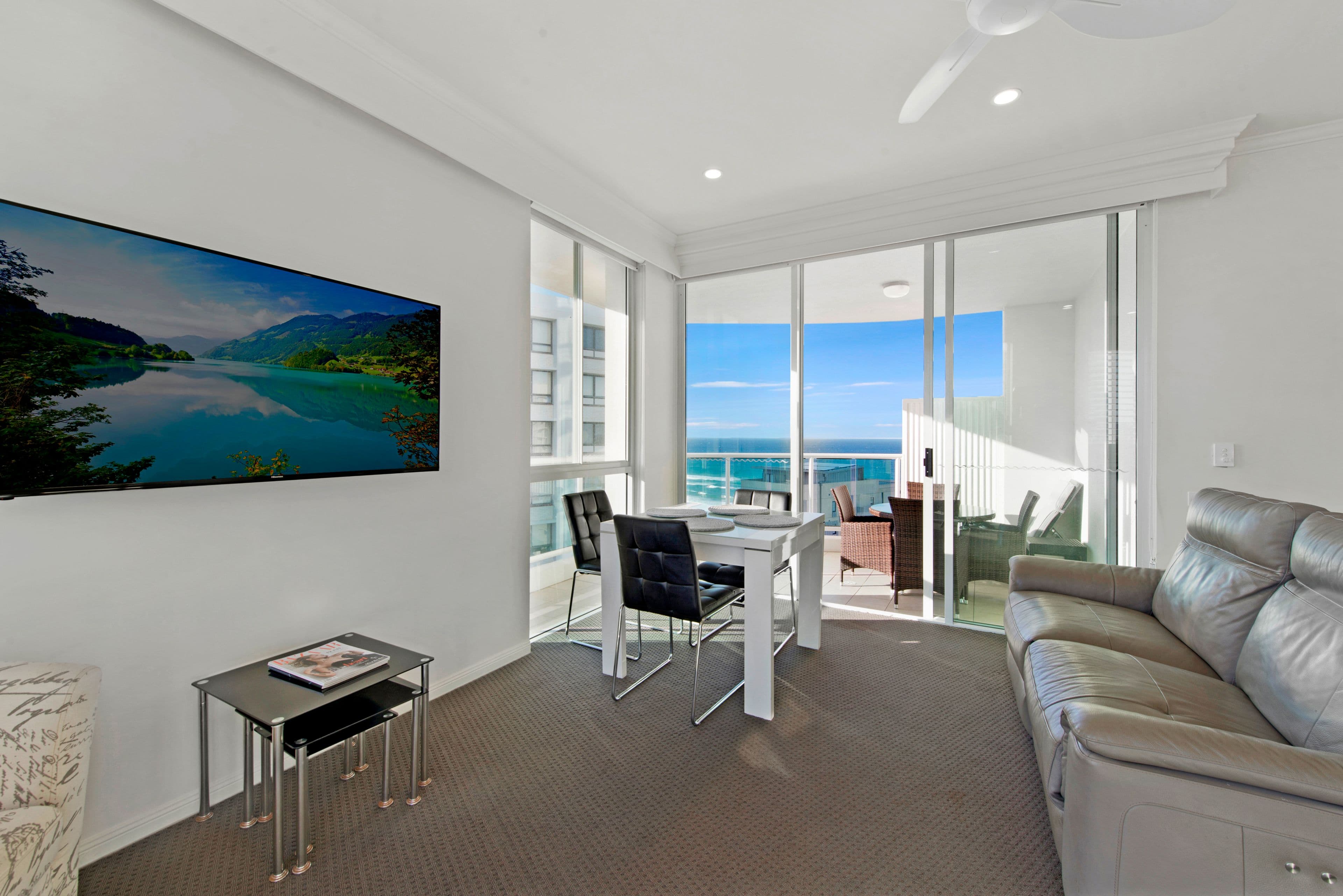 5 Woodroffe Avenue, Main Beach QLD 4217, Main Beach - Thumbnail 5