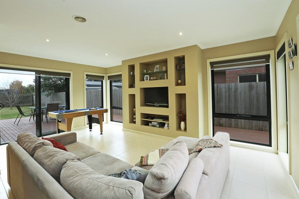 36 Oakwood Crescent, Waurn Ponds VIC 3216, Waurn Ponds - Thumbnail 8
