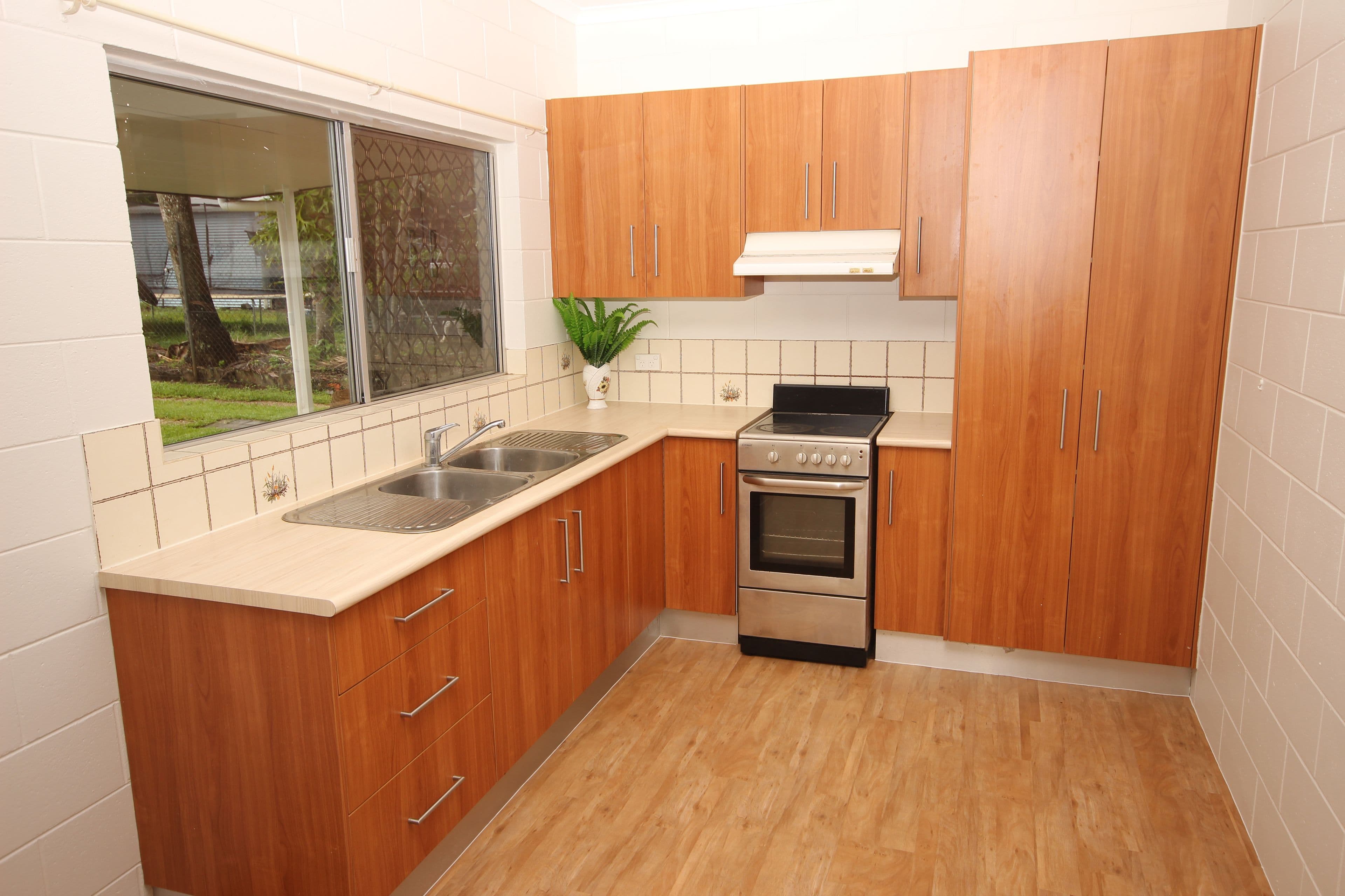 37 Windarra Street, Woree QLD 4868, Woree - Thumbnail 2