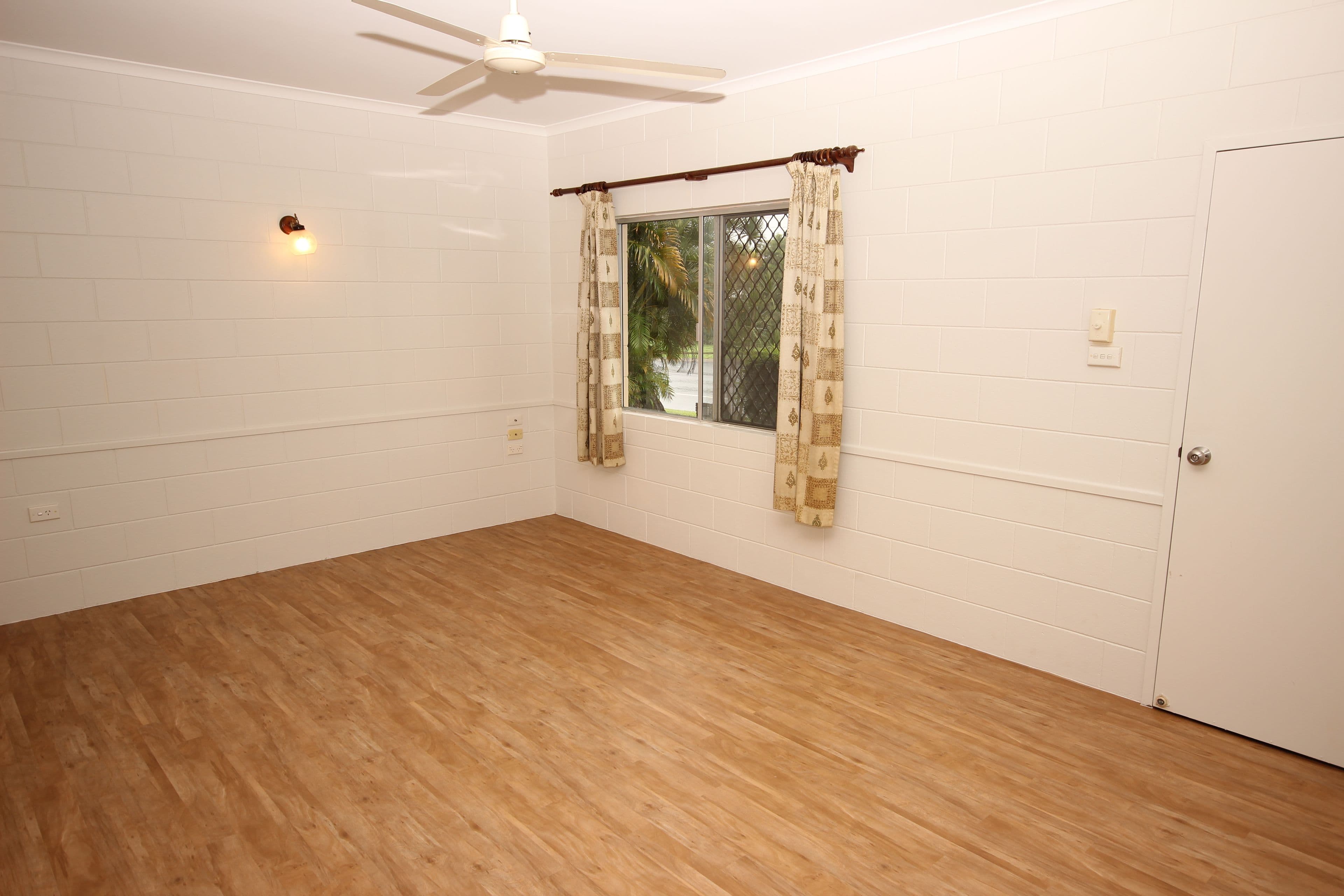 37 Windarra Street, Woree QLD 4868, Woree - Thumbnail 8