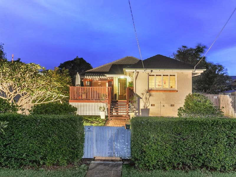 9 Lynton Street, UPPER MOUNT GRAVATT QLD 4122, Upper Mount Gravatt - Image 1