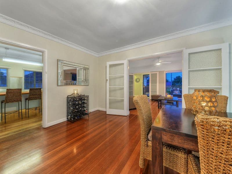 9 Lynton Street, UPPER MOUNT GRAVATT QLD 4122, Upper Mount Gravatt - Thumbnail 5