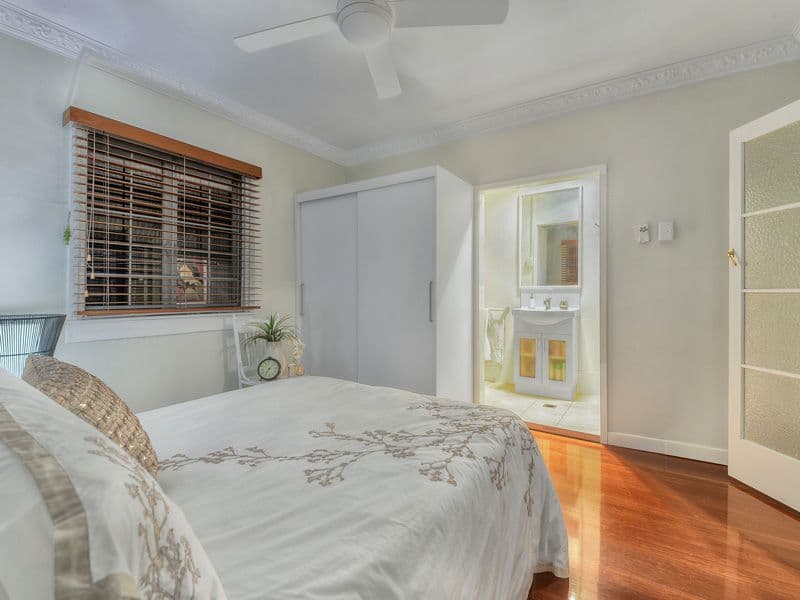 9 Lynton Street, UPPER MOUNT GRAVATT QLD 4122, Upper Mount Gravatt - Thumbnail 7