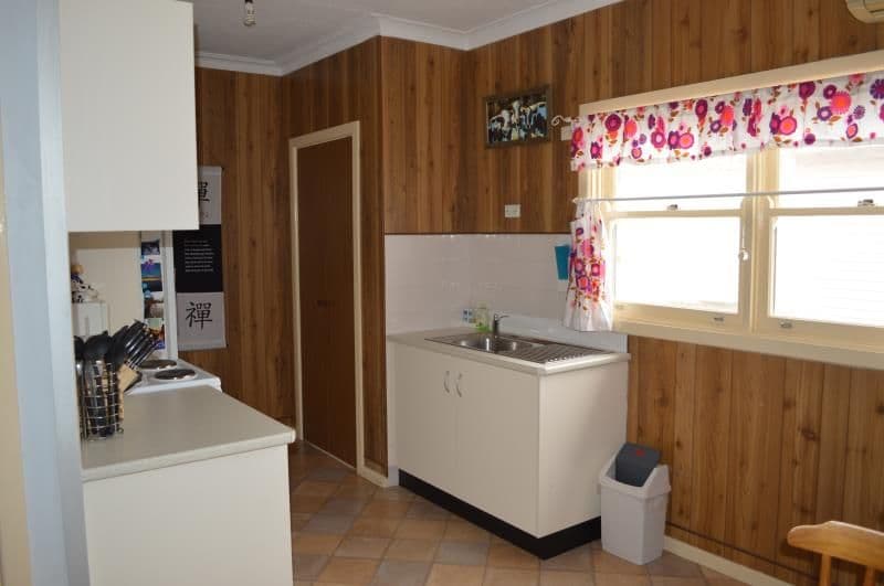 6 North Street, DUBBO NSW 2830, Dubbo - Thumbnail 2