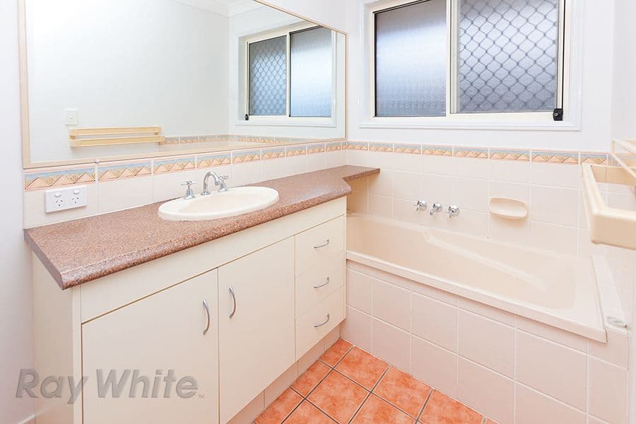 17 Tiber Crescent, SPRINGFIELD QLD 4300, Springfield - Thumbnail 6
