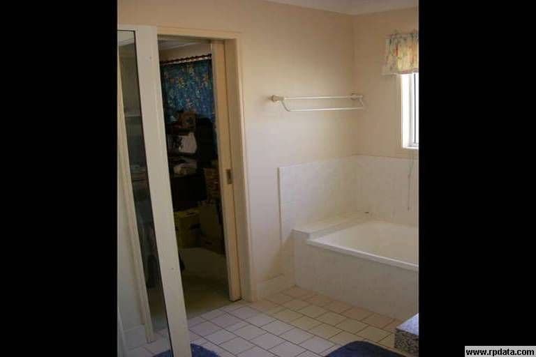 603 Archerfield Road, FOREST LAKE QLD 4078, Forest Lake - Thumbnail 4