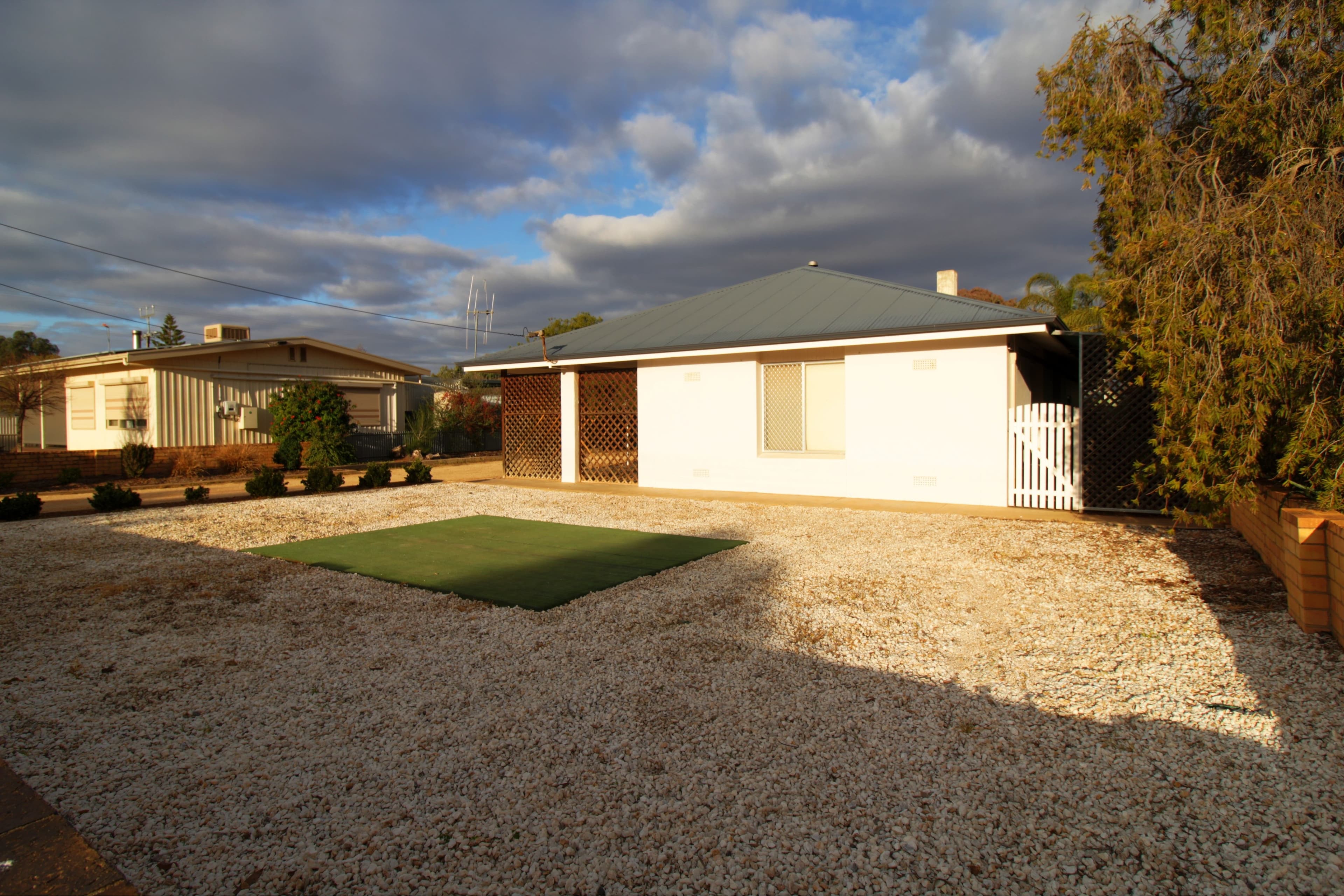 7 Eringa Avenue, Loxton SA 5333, Loxton - Thumbnail 2