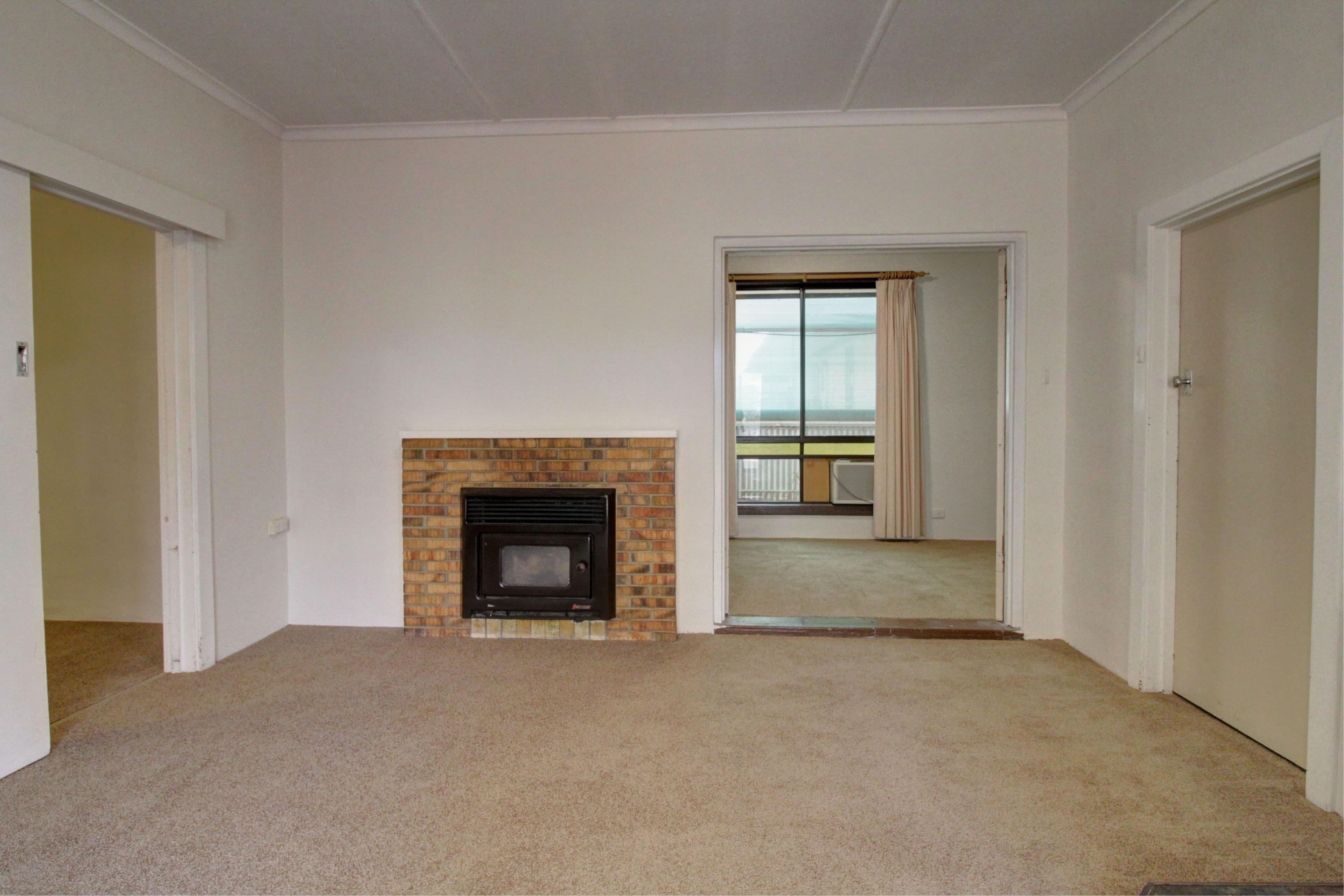 7 Eringa Avenue, Loxton SA 5333, Loxton - Thumbnail 3